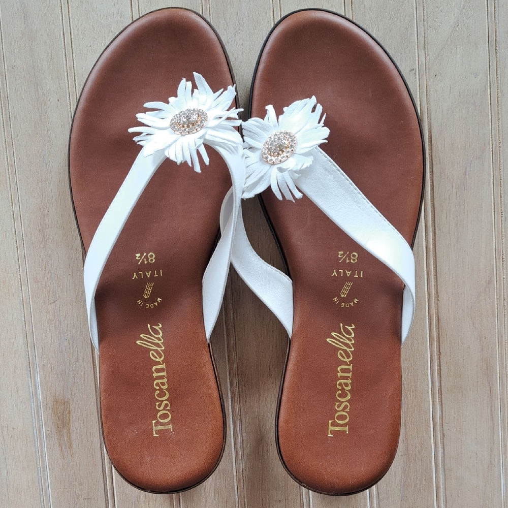Toscanella Made in Italy White Leather Flower Rhinestone Quality Wedge Sandals